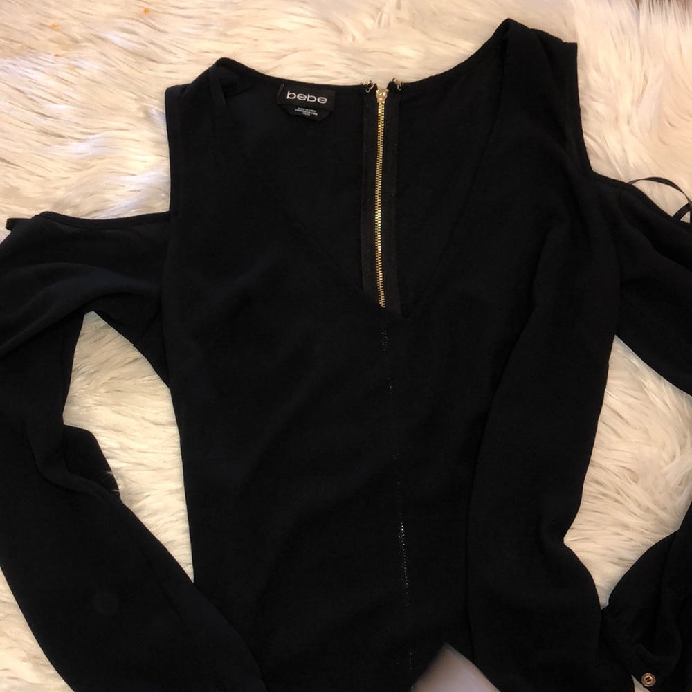Bebe black top